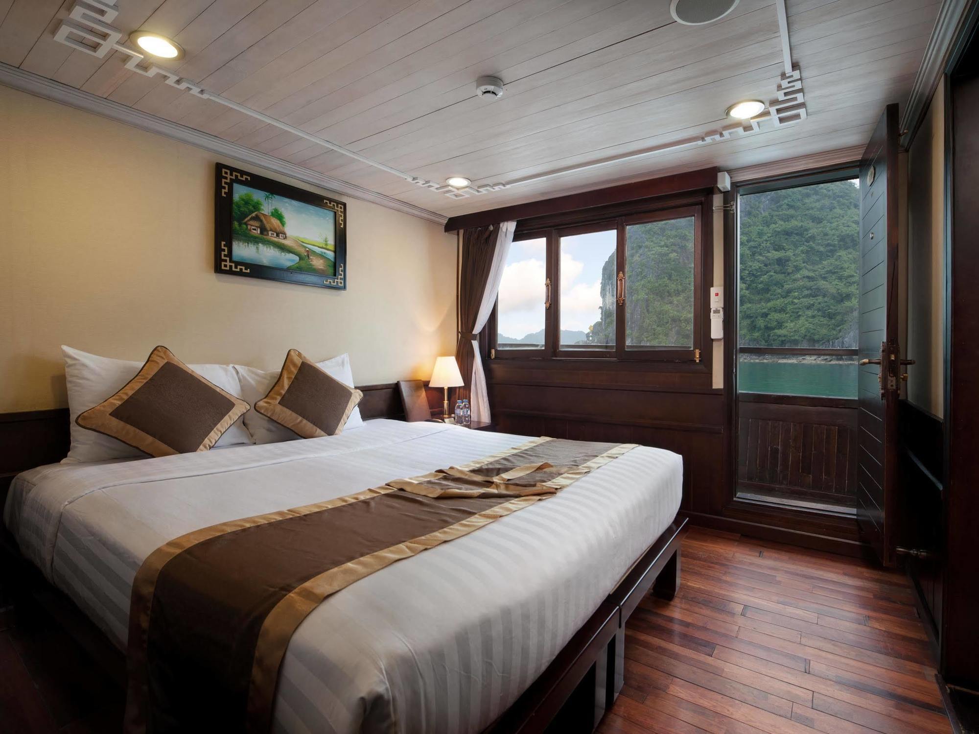 Отель Halong Glory Legend Cruise Халонг Экстерьер фото